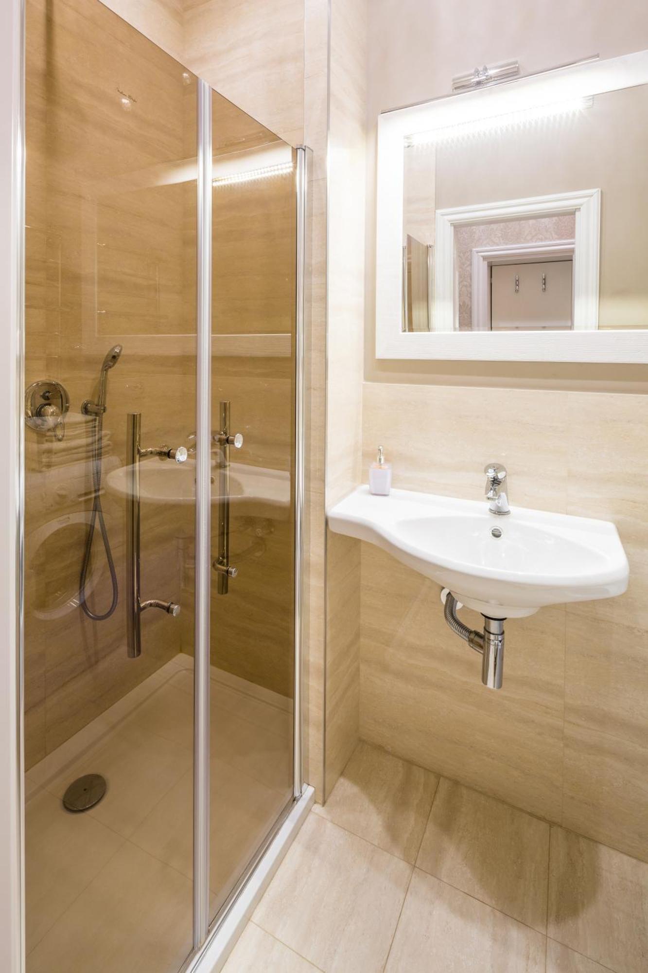 Lviv Apartments Eksteriør bilde