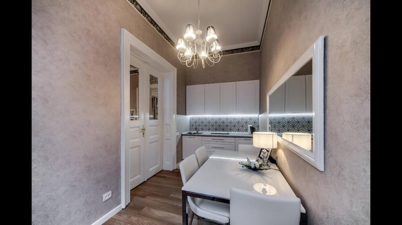 Lviv Apartments Eksteriør bilde